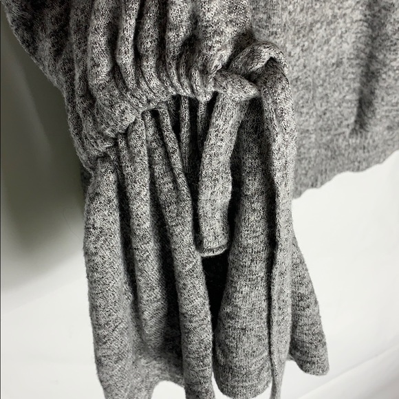 •Express Off the Shoulder Sweater• - Picture 4 of 5